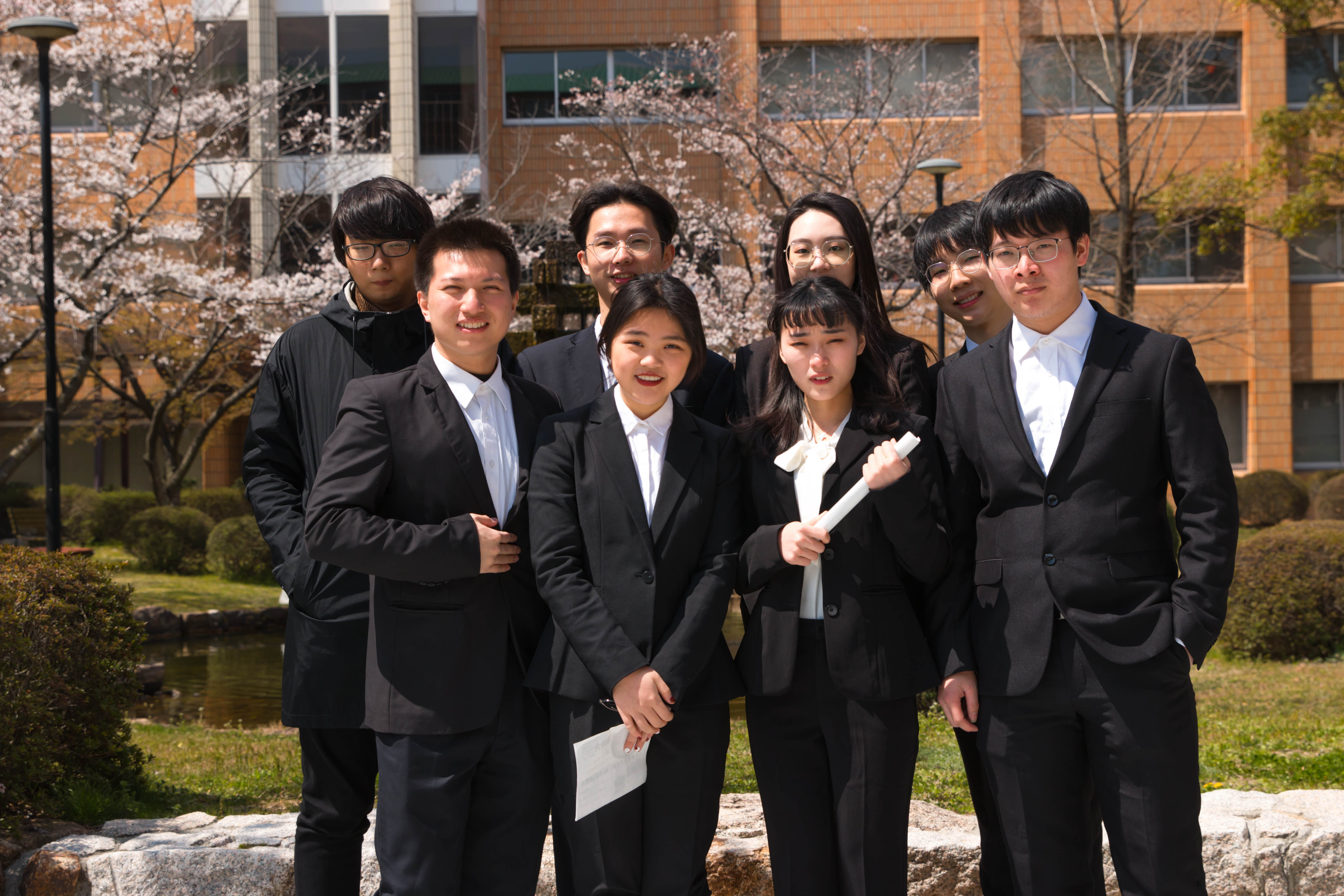 2019年3月底,应用东语学院的21名赴日留学生顺利抵达日本冈山商科大学